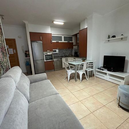 Alojamiento Rey Davina Apartment Вилагарсия де Ароуса Екстериор снимка
